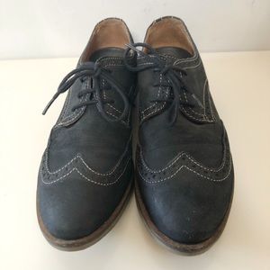 Beautiful classy Browns brogues leather shoes